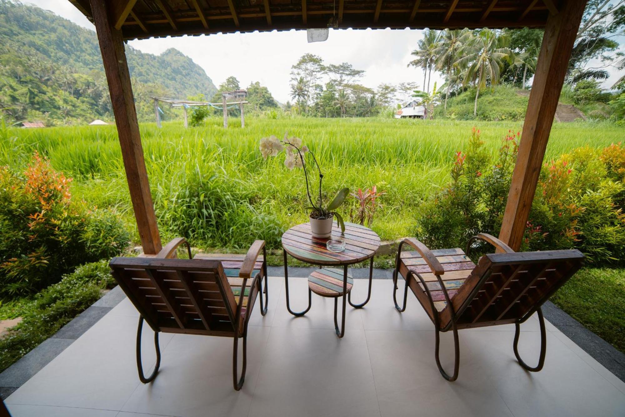Kubu Sakian Villa Silebeng Bagian luar foto