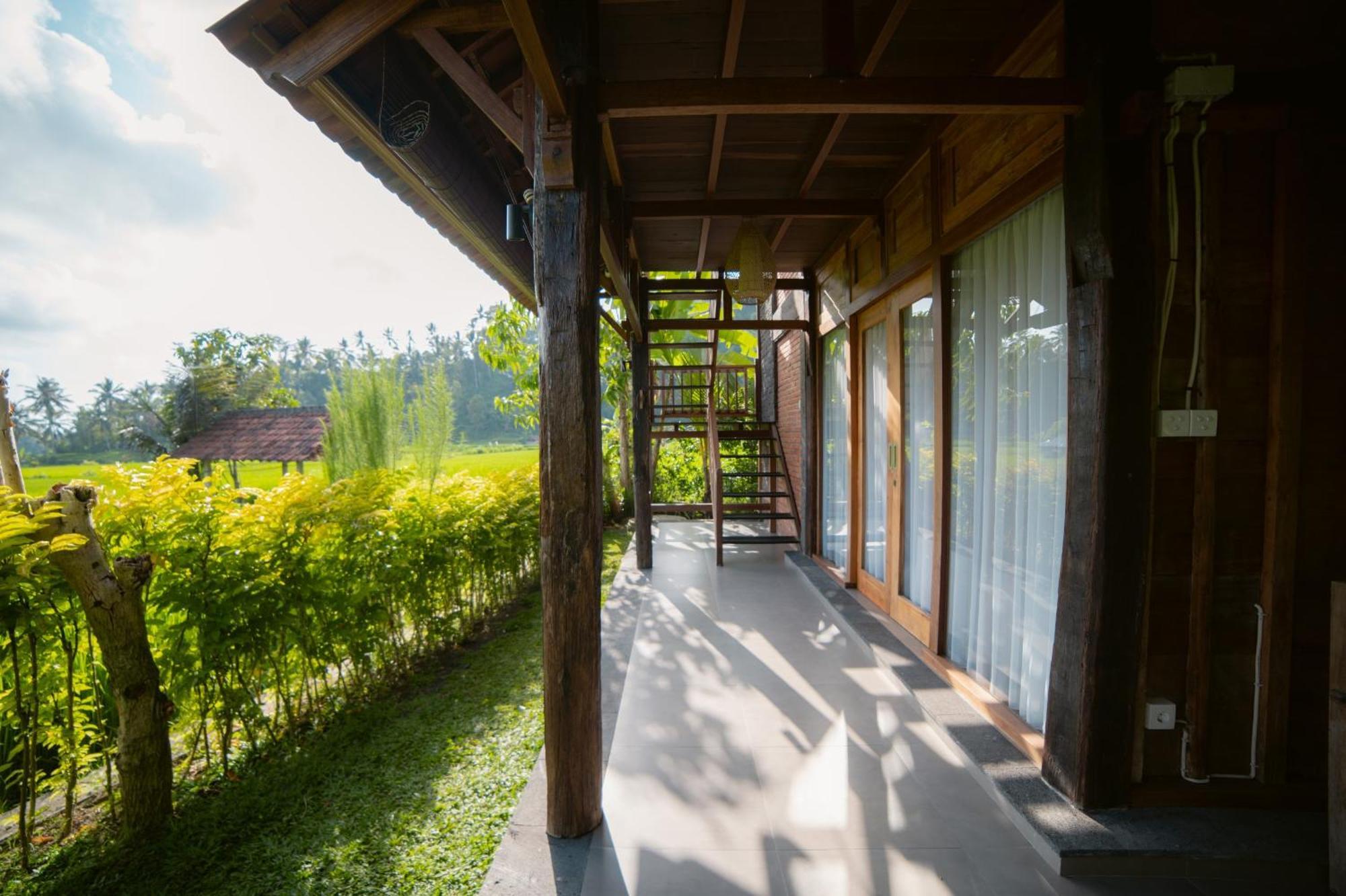 Kubu Sakian Villa Silebeng Bagian luar foto
