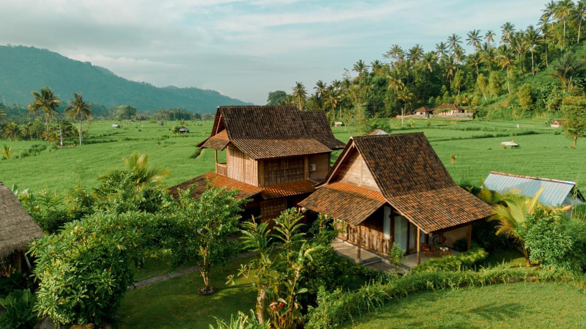 Kubu Sakian Villa Silebeng Bagian luar foto