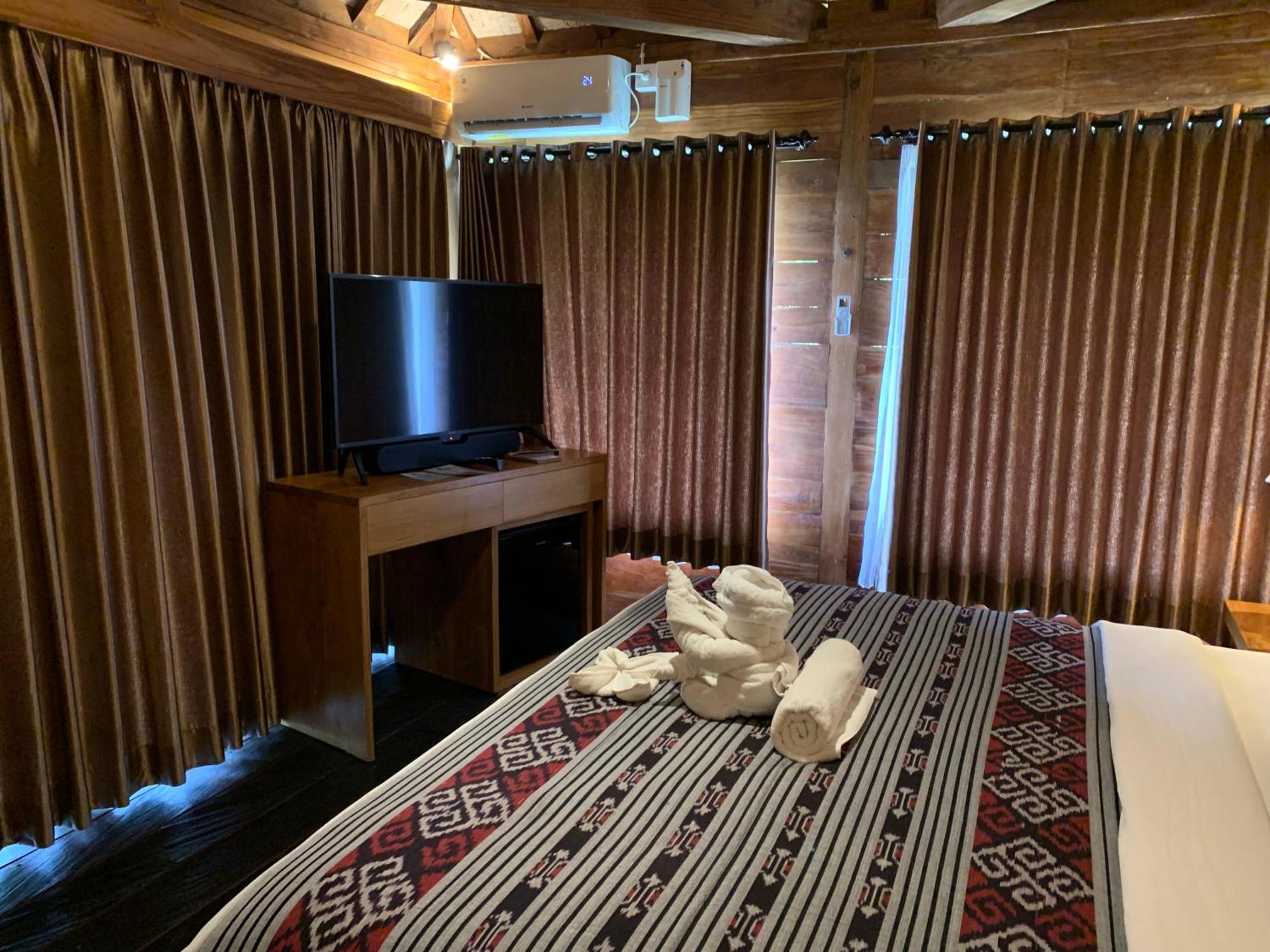 Kubu Sakian Villa Silebeng Bagian luar foto